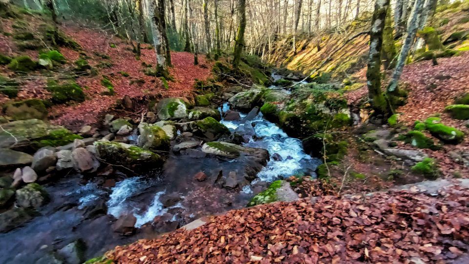 Cascada Irurrekaeta